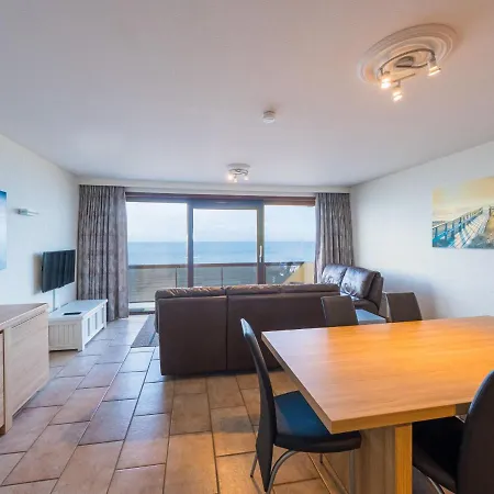 Apartment Bright Near The Center *